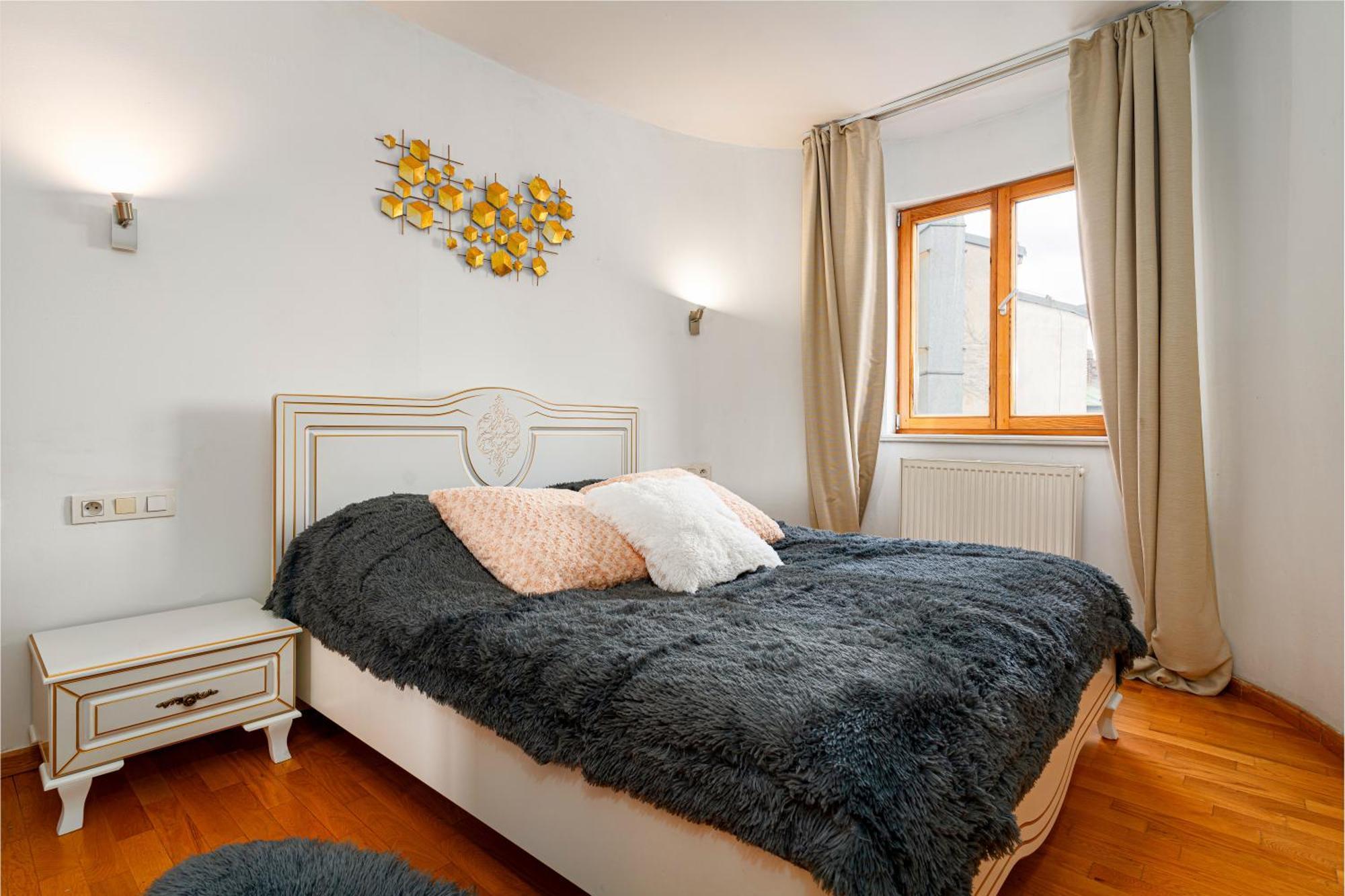 Golden River Apartment Prag Exteriör bild